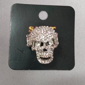 NWT SPIRIT SKULL ADJUSTABLE RING SILVER
